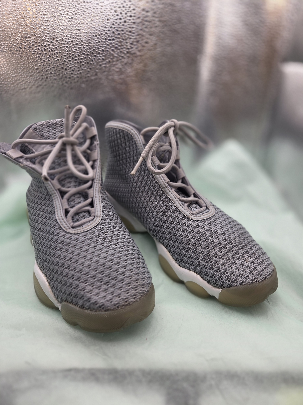 Jordan Air Jordan Horizon Mid Gray Mesh Lace Up Men's Sneaker 823581-013
